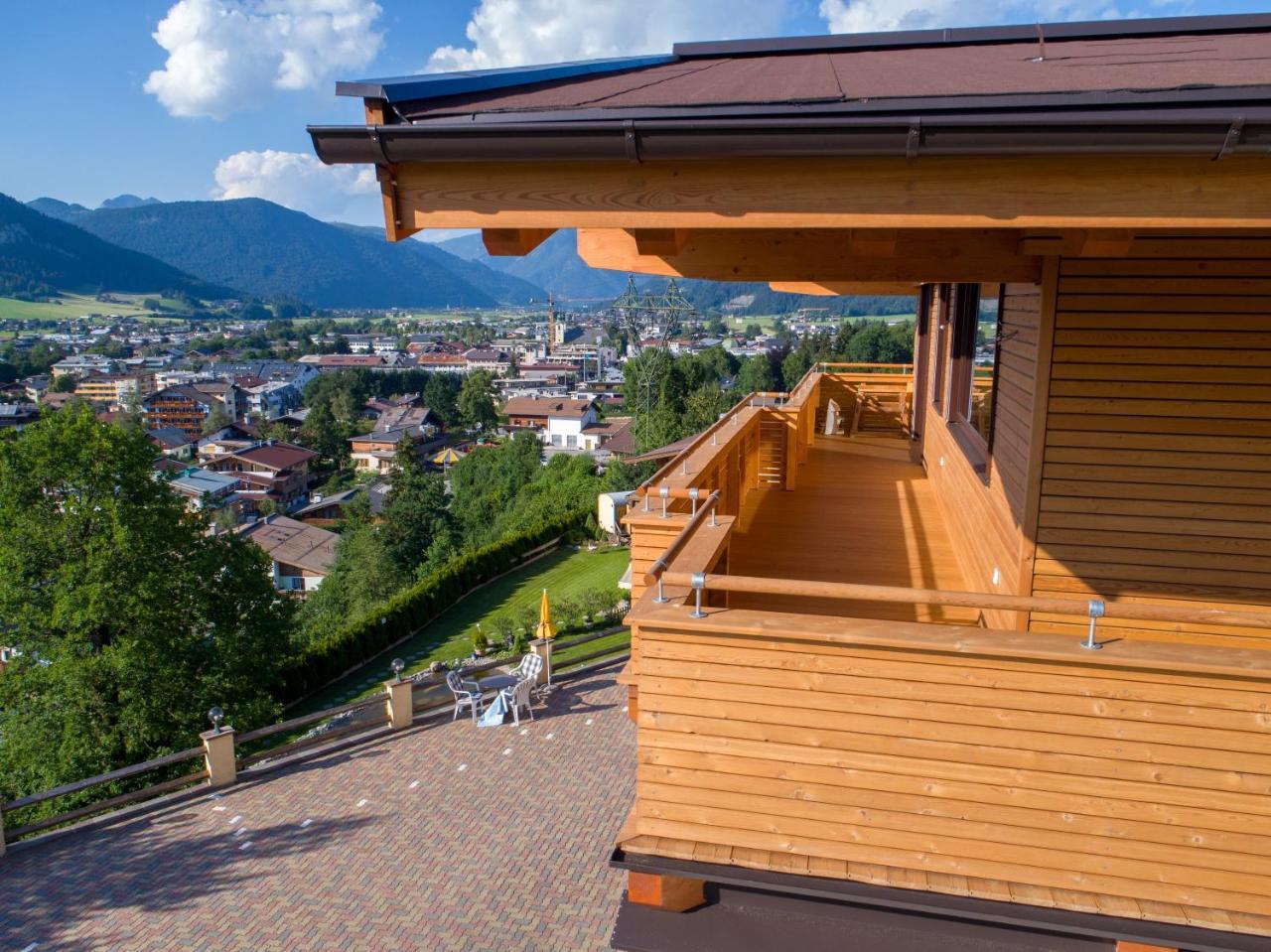 Romantik Aparthotel Sonnleitn Sankt Johann in Tirol Exteriör bild