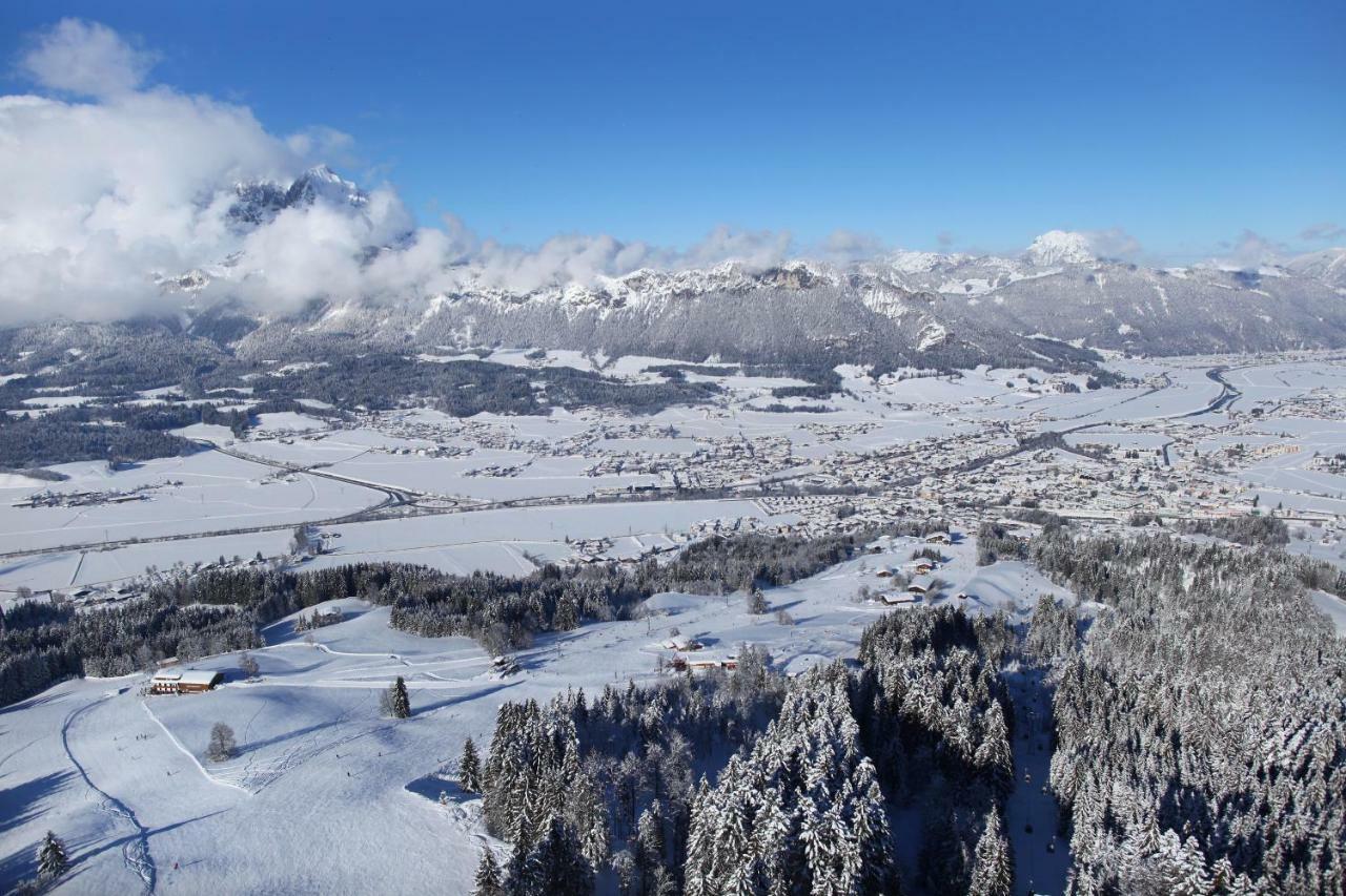 Romantik Aparthotel Sonnleitn Sankt Johann in Tirol Exteriör bild